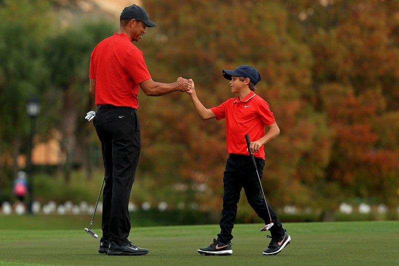 Tiger Woods จะกลับมา ลงแข่งขันพร้อมลูกชาย